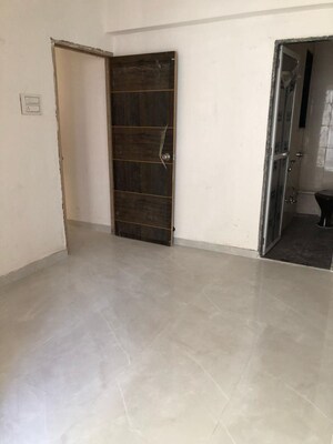 Room in 1 BHK Apartment at Ulwe Sector 19 – for Sale