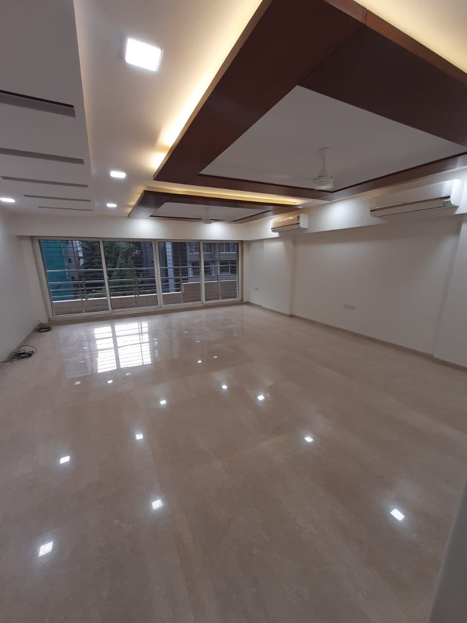 4 BHK + Servant Room Apartment For Rent in Palazzo Apartment