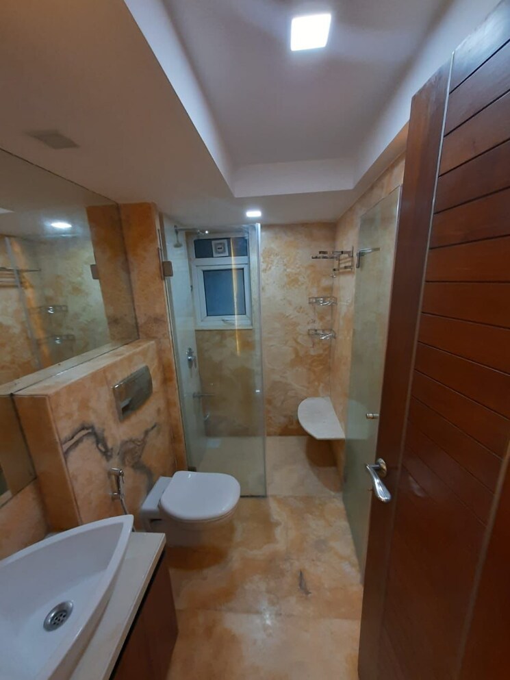 Bathroom, palazzo-apartment 4 Bedroom 1800 Sq.Ft. Apartment In Santacruz West Mumbai 8985576