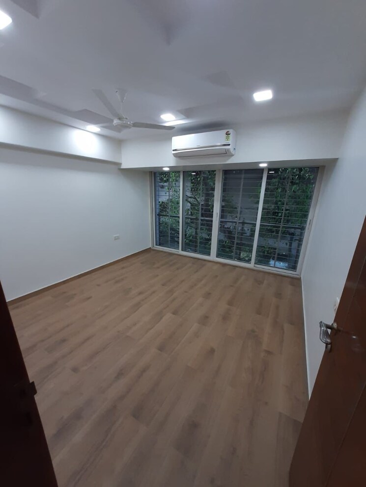 Room, palazzo-apartment 4 Bedroom 1800 Sq.Ft. Apartment In Santacruz West Mumbai 8985576
