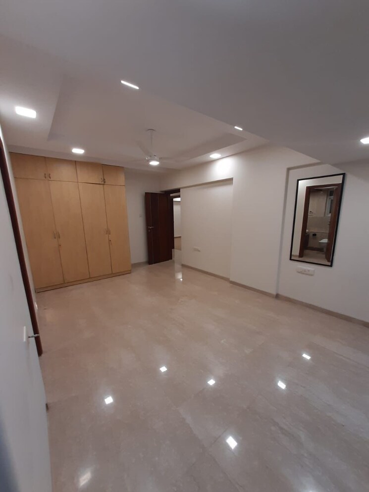 Room, palazzo-apartment 4 Bedroom 1800 Sq.Ft. Apartment In Santacruz West Mumbai 8985576