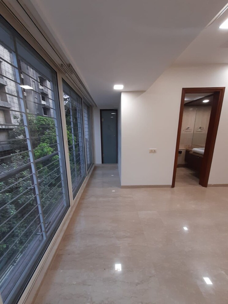 Room, palazzo-apartment 4 Bedroom 1800 Sq.Ft. Apartment In Santacruz West Mumbai 8985576