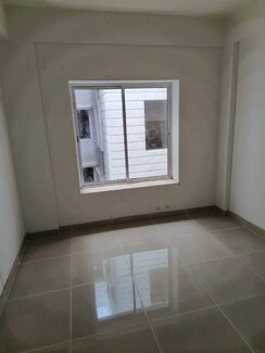 2 BHK + Servant Room Apartment For Sale in Hitech Rajarhat