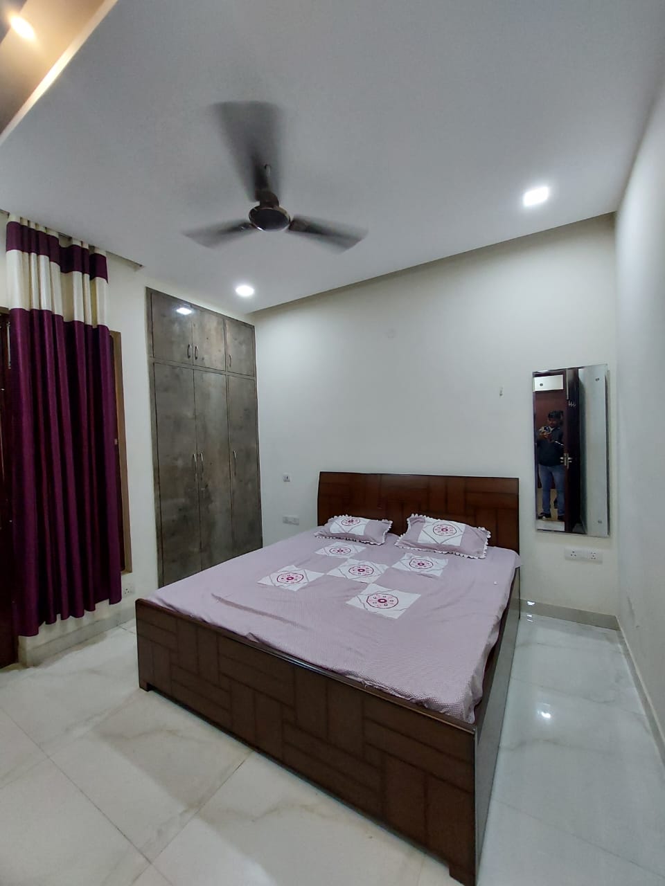 2 BHK + Pooja Room Builder Floor For Rent in Dlf City PhasE-1