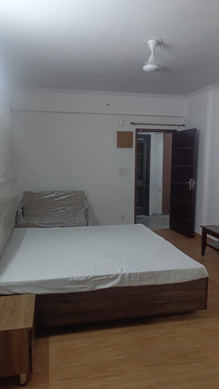 Bedroom, dlf-one-midtown 2 Bedroom 1732 Sq.Ft. Apartment In Moti Nagar Delhi 8985742