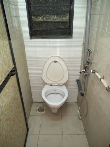 Bathroom in  Pg at B Block Bkc – for Rent