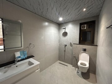Bathroom in 3.5 BHK Apartment at Pranava One Hyderabad, Somajiguda – for Rent