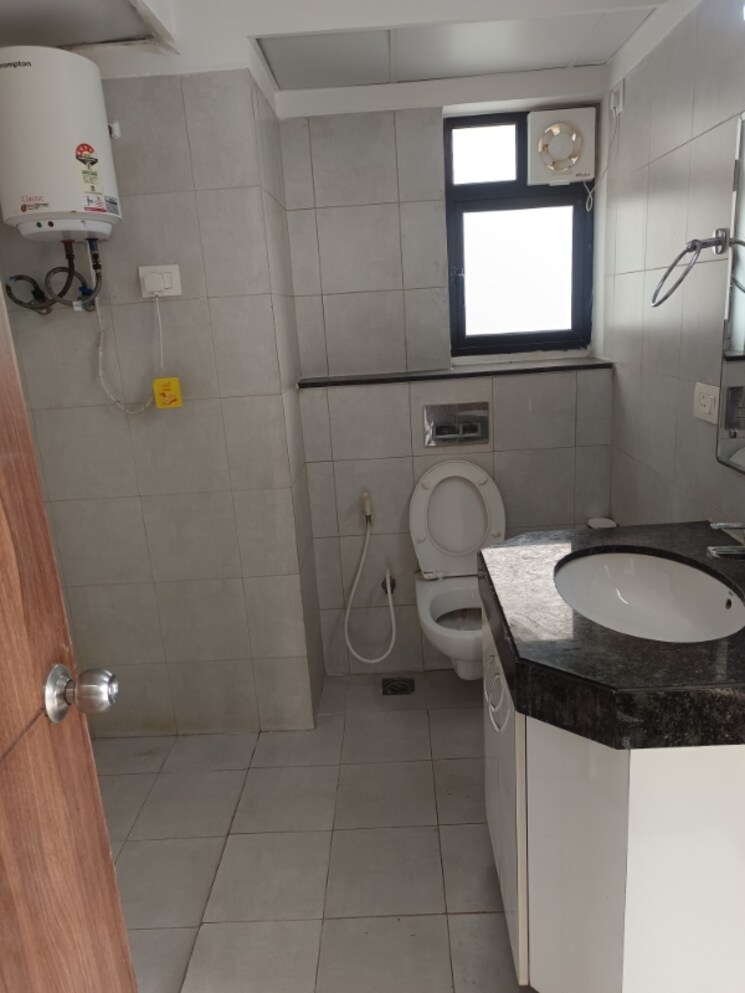 Bathroom, godrej-icon 3.5 Bedroom 1500 Sq.Ft. Apartment In Sector 88a Gurgaon 8985817