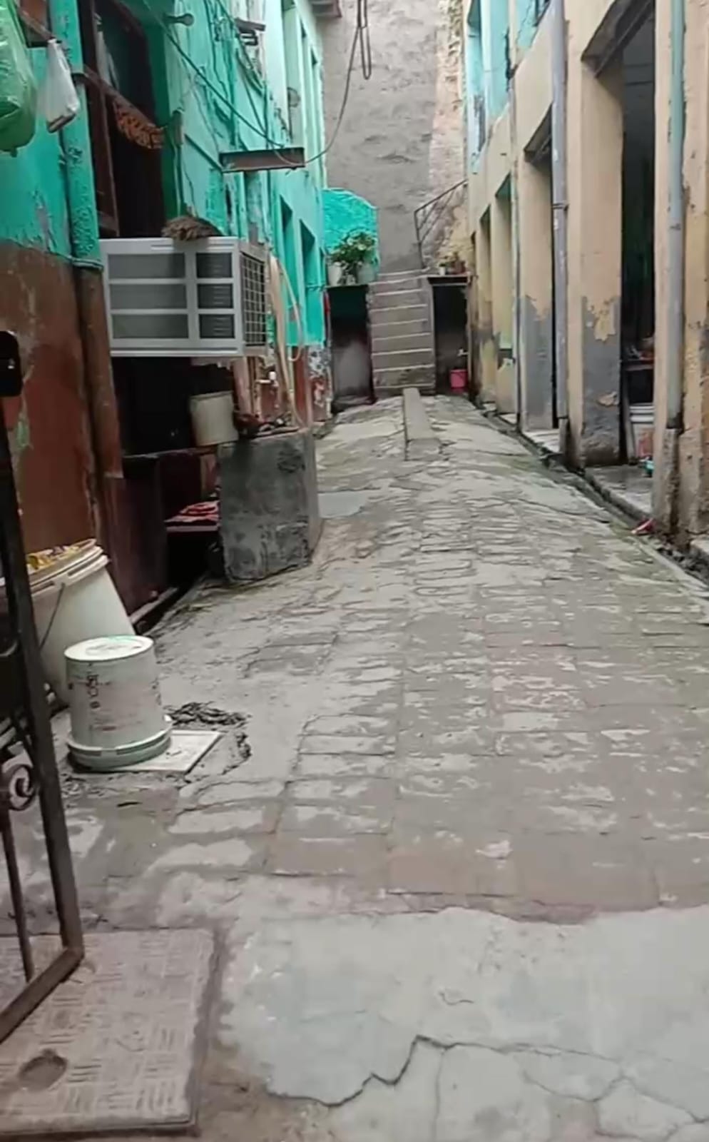 6+ BHK Independent House For Sale in Sector 18