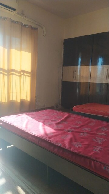 Bedroom in 2 BHK Apartment at Neptune 100 Abov, Bhandup West – for Rent