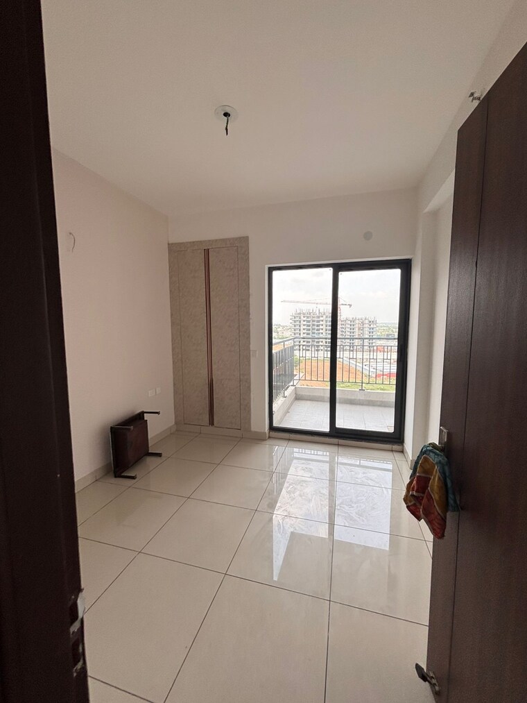 Room, ska-greenarch 3 Bedroom 1600 Sq.Ft. Apartment In Sector 16b Greater Noida Greater Noida 8985845