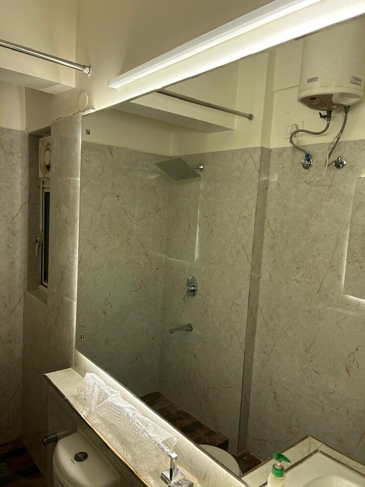 Master Bedroom, dlf-one-midtown 2 Bedroom 1732 Sq.Ft. Apartment In Moti Nagar Delhi 8985915