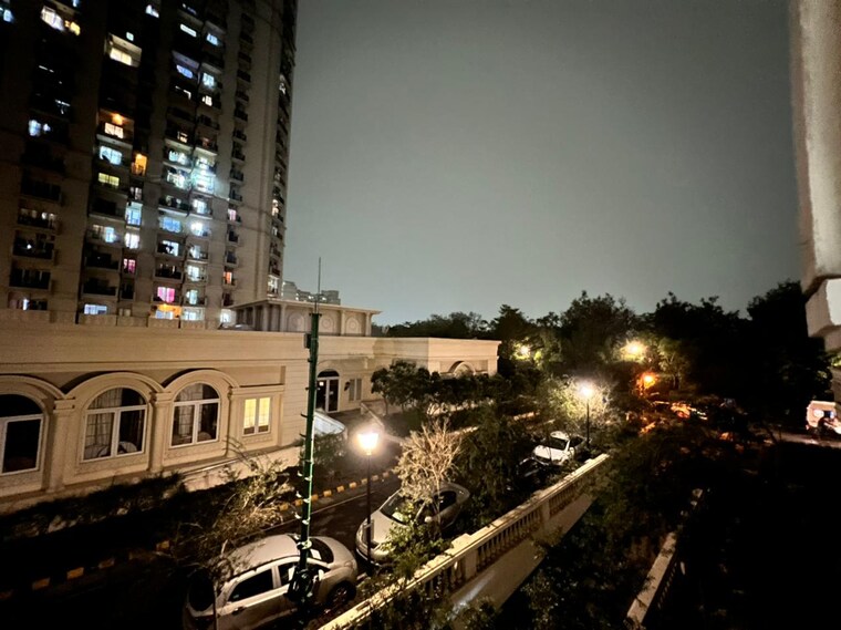 Exterior View, dlf-one-midtown 3 Bedroom 2300 Sq.Ft. Apartment In Moti Nagar Delhi 8985946