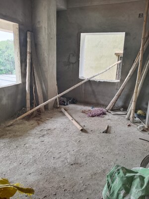 Room in 2 BHK Apartment at Sodepur – for Sale