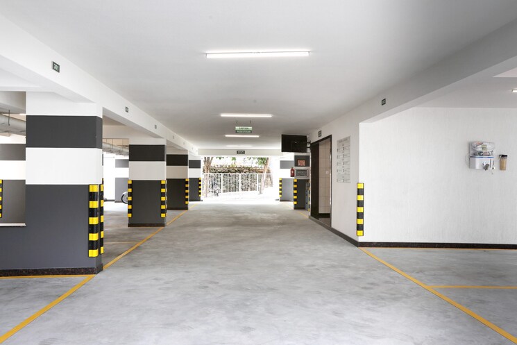  Parking, giri nagar 3 Bedroom 2000 Sq.Ft. Apartment In Giri Nagar Bangalore 8986030