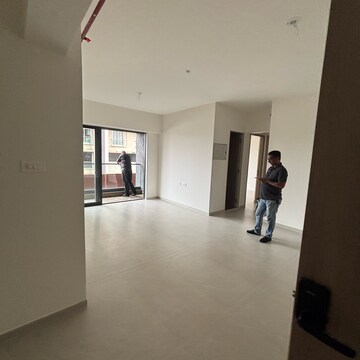 Room in 3 BHK Apartment at Matunga East – for Rent