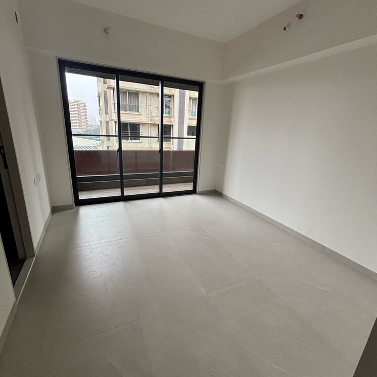 Room, matunga east 3 Bedroom 1200 Sq.Ft. Apartment In Matunga East Mumbai 8986072