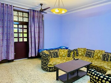Living Room in 2 BHK Apartment at Lajpat Nagar ii – for Rent