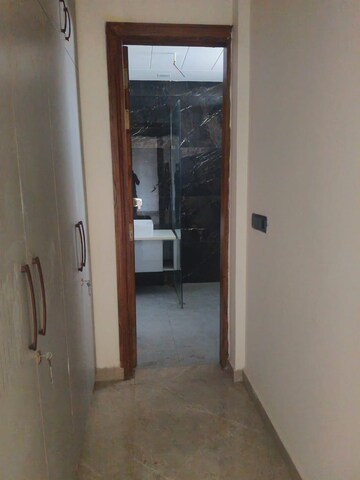Building Lobby in 4 BHK Builder Floor at Sector 85 – for Sale
