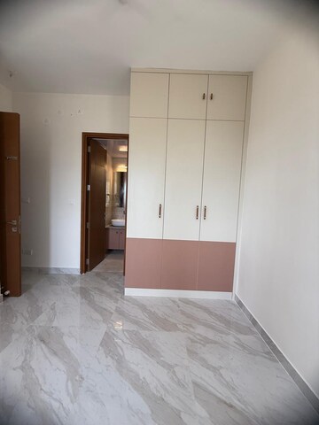 Room in 2 BHK Apartment at Concorde Auriga, Kr Puram – for Rent