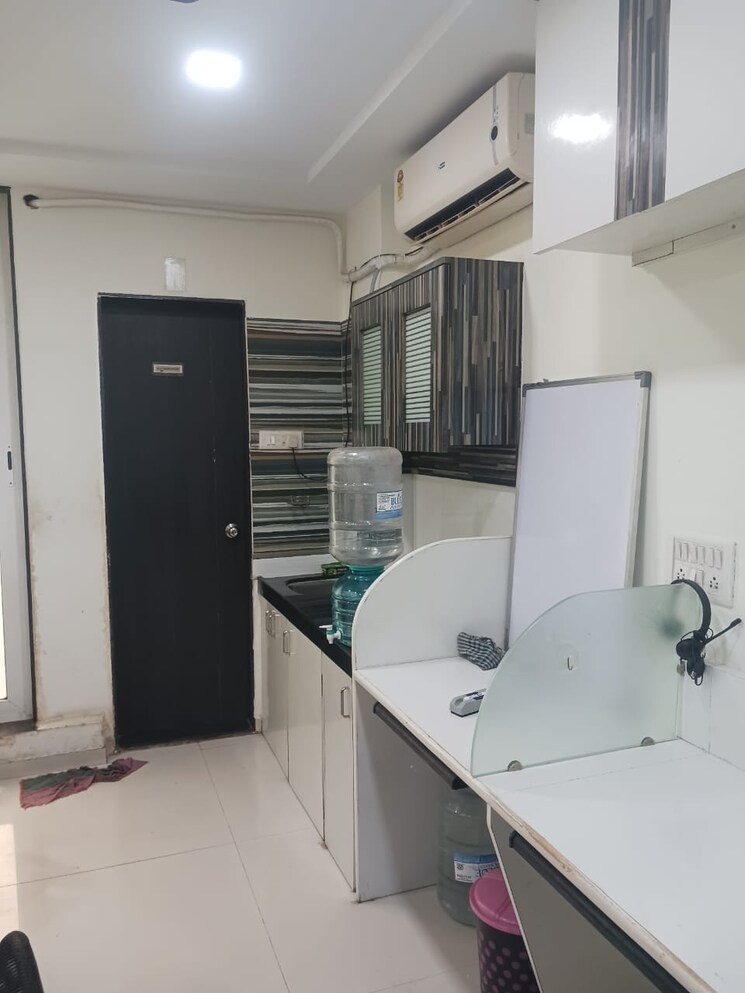 Kitchen, mulund west Commercial Office Space 700 Sq.Ft. In Mulund West Mumbai 8986181