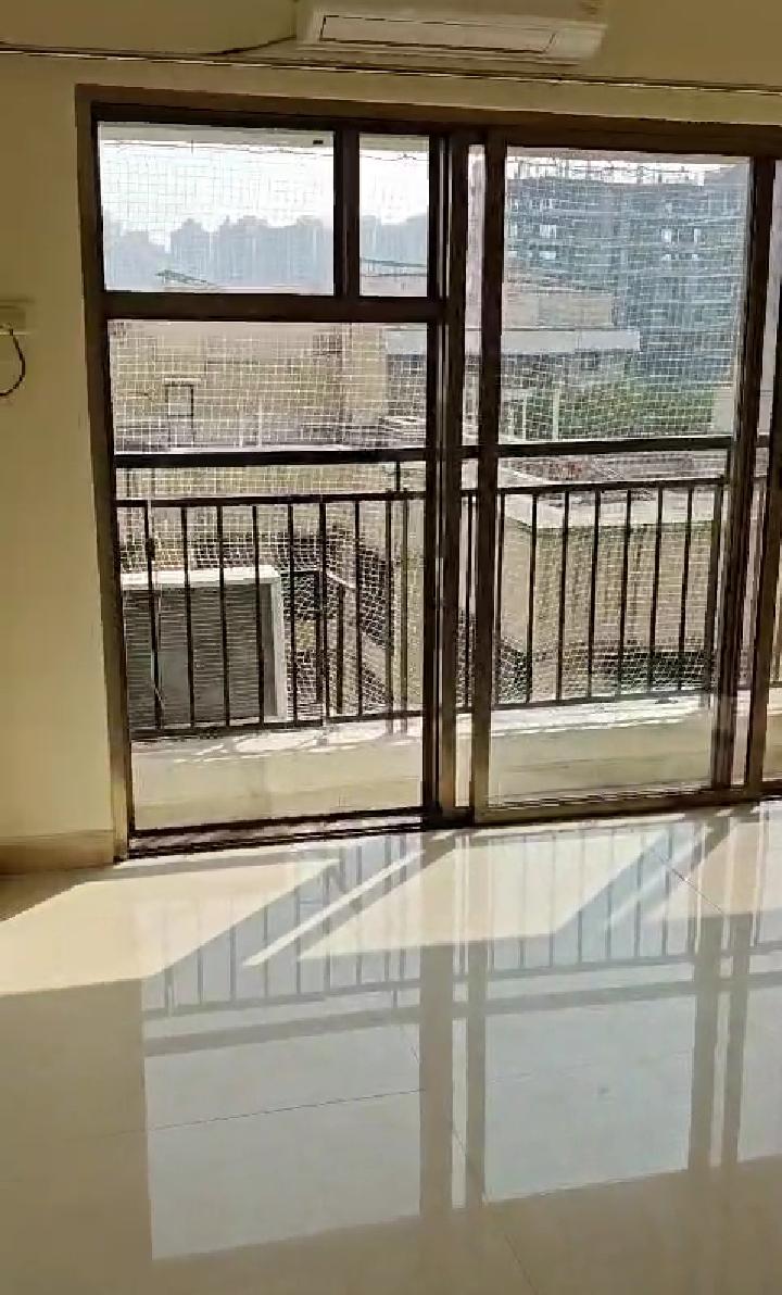 1.5 BHK Apartment For Rent in K Raheja Corp Maple Leaf