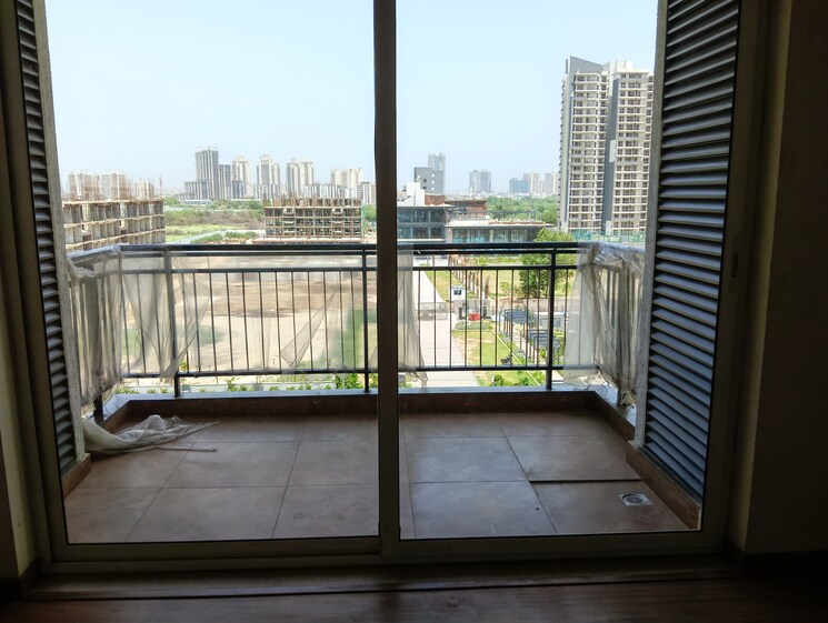 Balcony, breez-flora-avenue 4 Bedroom 1875 Sq.Ft. Builder Floor In Sector 88a Gurgaon 8986222