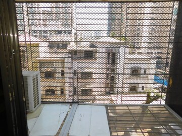 1 BHK Apartment – Exterior View View at Malkani Palace CHS, Jogeshwari West - for Sale
