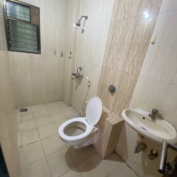 Bathroom in 1 RK Apartment at Aundh – for Rent