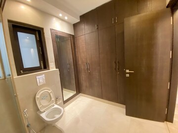 Bathroom in 3 BHK Builder Floor at Florence Nightingale Lane, Green Park – for Rent