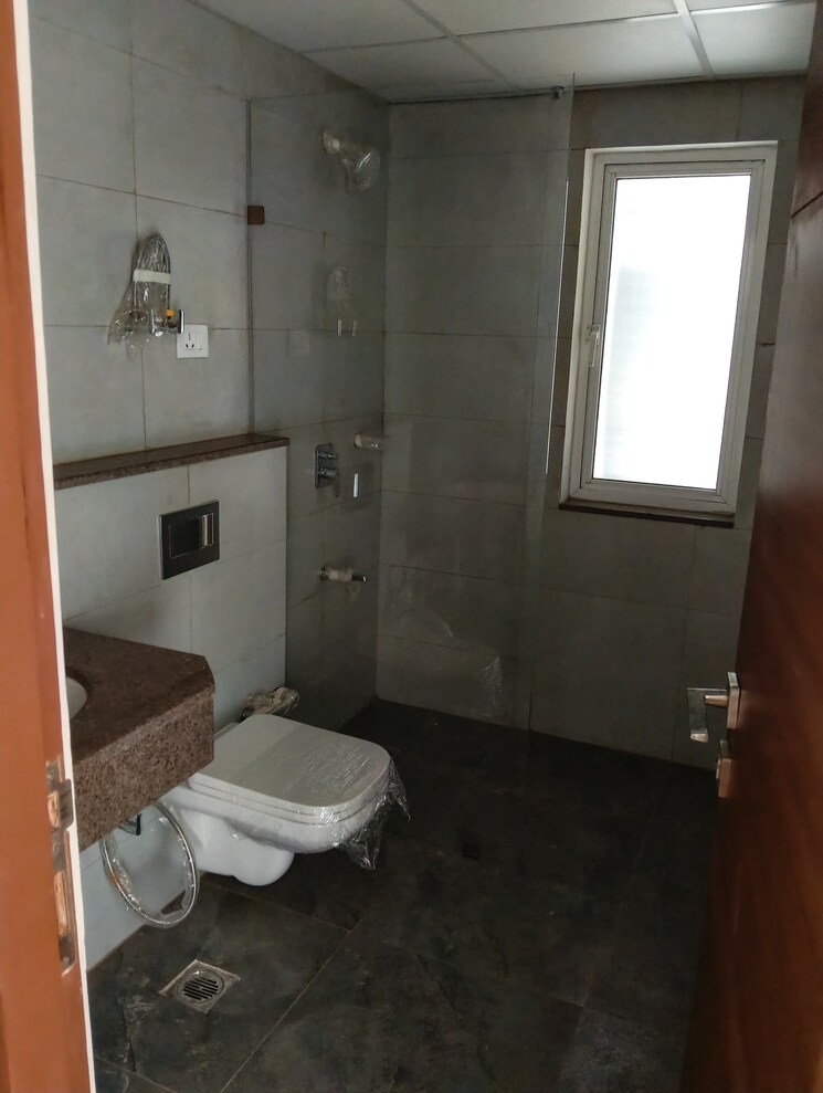 Bathroom, sector 88a 4 Bedroom 2050 Sq.Ft. Builder Floor In Sector 88a Gurgaon 8986332
