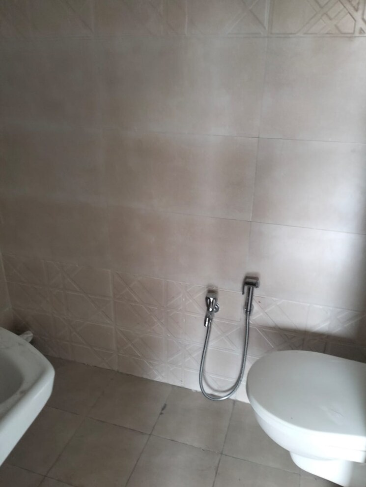 Attached Bathroom, dgs-sheetal-tapovan 1 Bedroom 351 Sq.Ft. Apartment In Malad East Mumbai 8986309