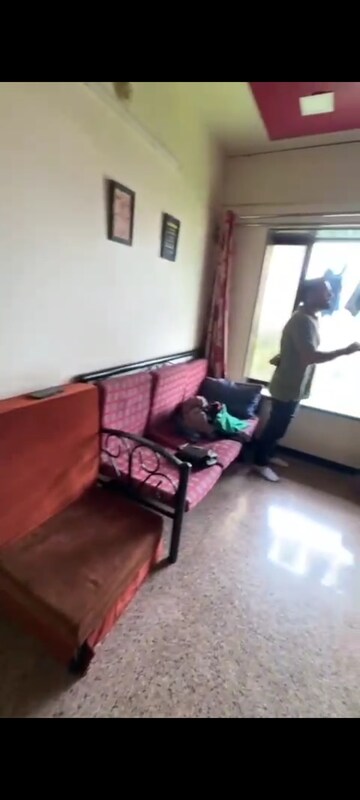Living Room in 1 BHK Apartment at Jyoti Complex, Goregaon East – for Rent