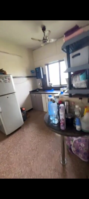 Team Area in 1 BHK Apartment at Jyoti Complex, Goregaon East – for Rent