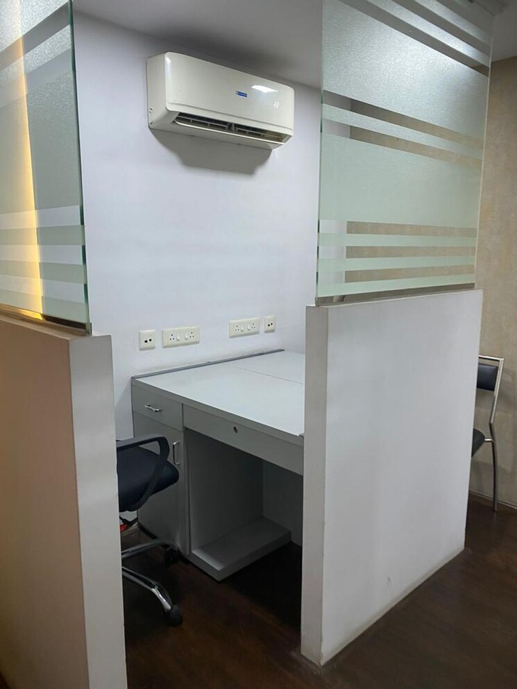 Bathroom, peninsula-business-park Commercial Office Space 10500 Sq.Ft. In Lower Parel Mumbai 8986313