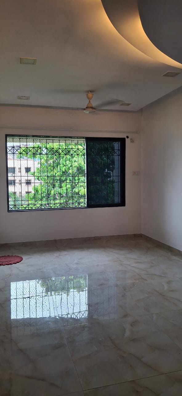 1 BHK + Extra Room 420 Sq.Ft. Apartment in Shiv Aradhana CHS