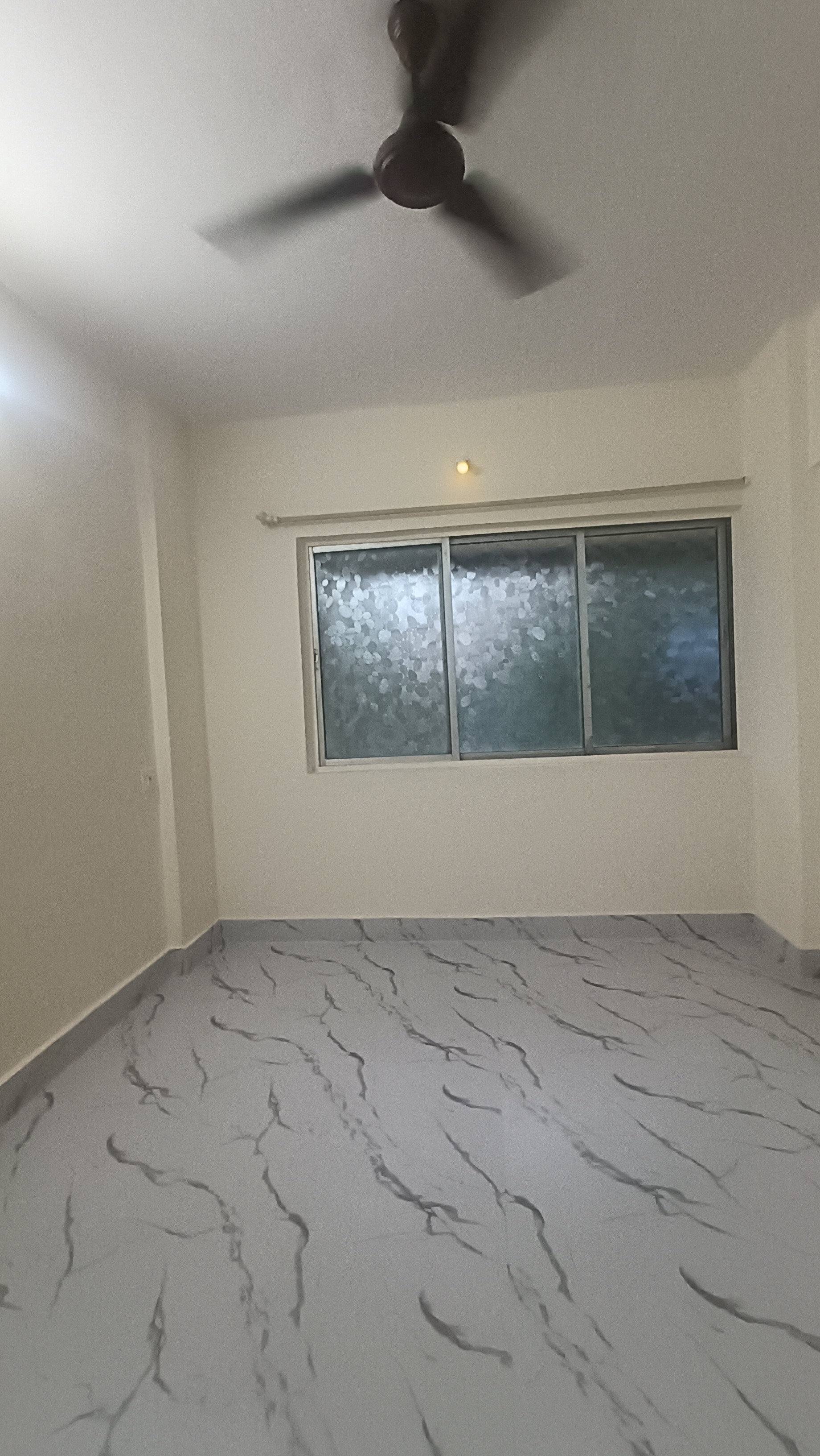 1 BHK + Pooja Room 430 Sq.Ft. Apartment in Omkar Prasad CHS