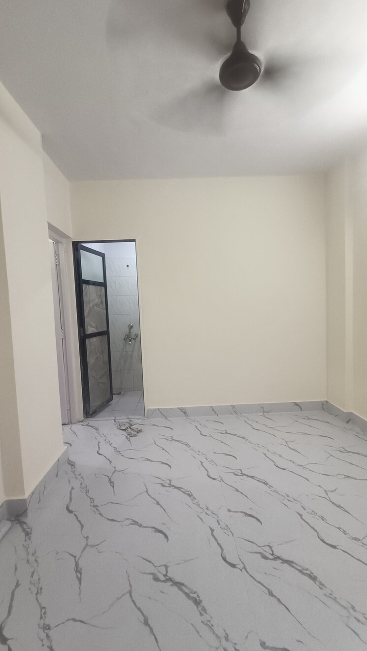 Room, omkar-prasad-chs 1 Bedroom 430 Sq.Ft. Apartment In Borivali West Mumbai 8986416