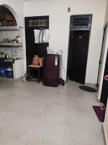 Room in 2 BHK Independent House at Delta Ii Greater Noida – for Rent