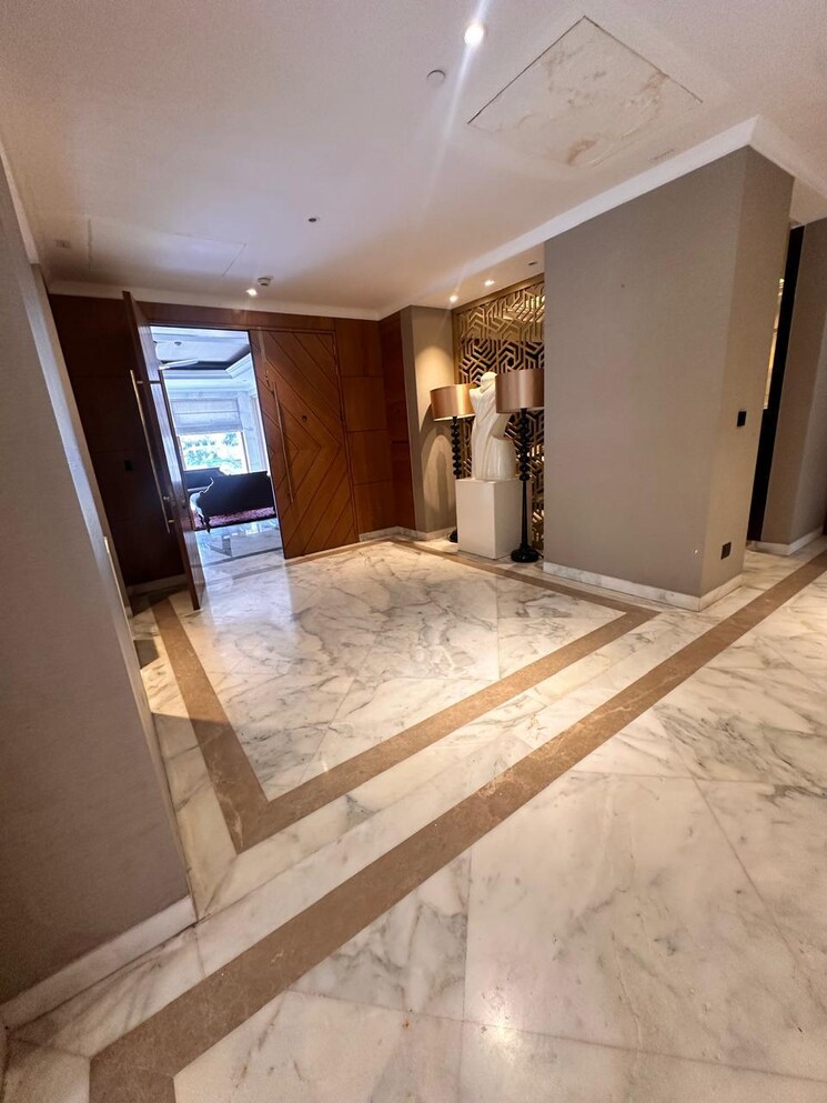 Room, prestige-hermitage 4 Bedroom 7481 Sq.Ft. Apartment In Halasuru Bangalore 8986407