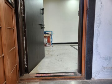 Room in 2.5 BHK Apartment at Shruti CHS Kopar, Kopar Khairane – for Rent