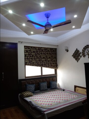Bedroom in 3 BHK Builder Floor at SS Mayfield Gardens, Sector 51 – for Rent