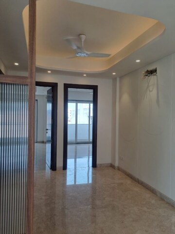 Room in 3 BHK Builder Floor at SS Mayfield Gardens, Sector 51 – for Rent