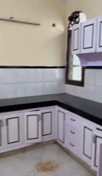 Kitchen in 6+ BHK Independent House at Sector 41 – for Rent