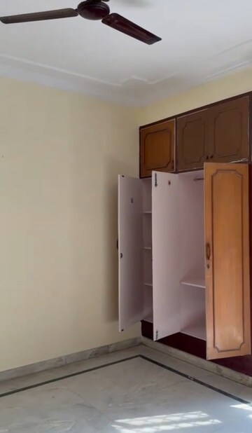 6+ BHK Independent House For Rent in Sector 41