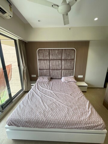 Bedroom in 2 BHK Apartment at Kanakia Silicon Valley, Powai – for Rent