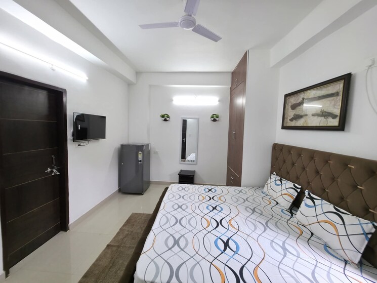 Bedroom, freedom fighters enclave 2 Bedroom 850 Sq.Ft. Apartment In Freedom Fighters Enclave Delhi 8986569