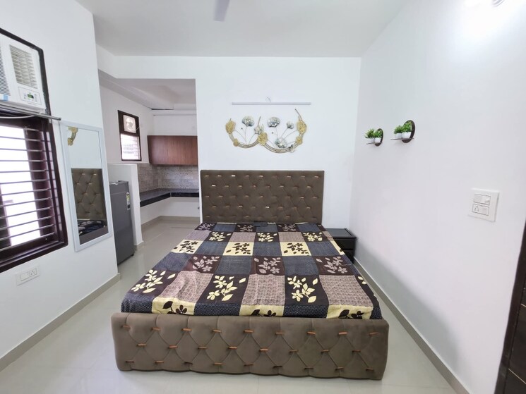 Bedroom, freedom fighters enclave 2 Bedroom 850 Sq.Ft. Apartment In Freedom Fighters Enclave Delhi 8986569