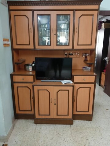 Furnished Amenities in 2 BHK Apartment at Lake Town – for Sale