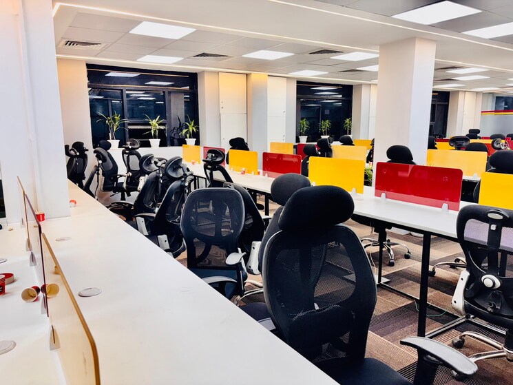 Team Area, sector 4 Commercial Office Space 6500 Sq.Ft. In Sector 4 Noida 8986605